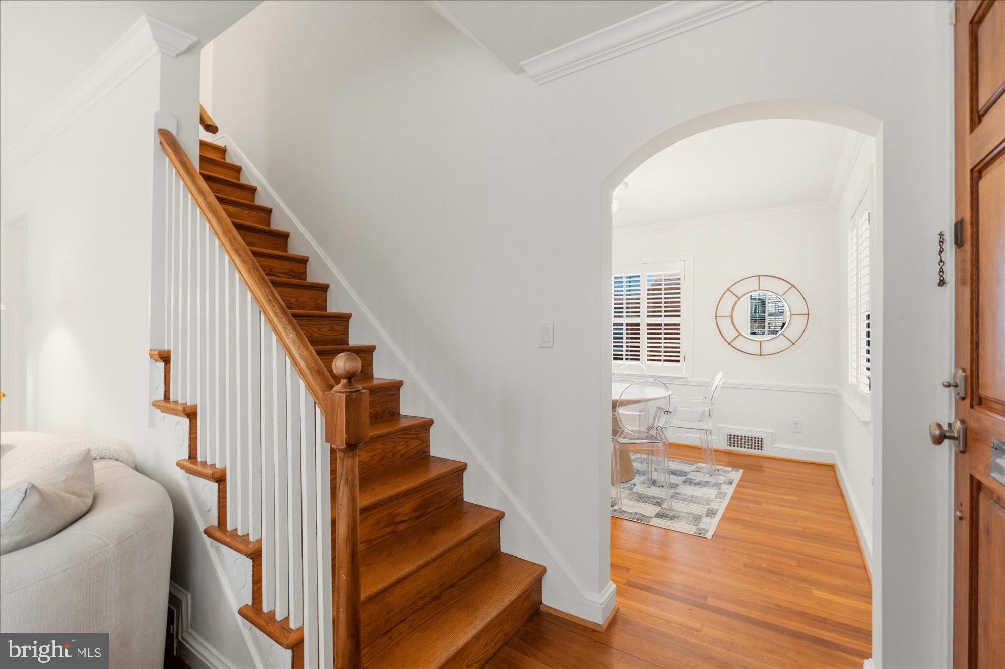 2700 Cameron Mills Road Alexandria, VA 22302 - Photo 7 of 43 Gallery Image 7