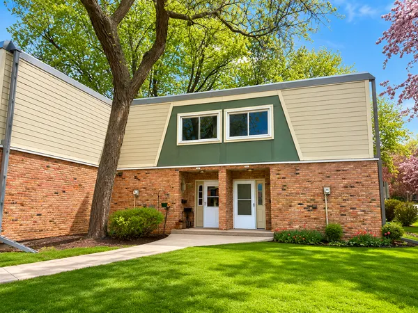 $2,150 | 7305 West Franklin Avenue, St. Louis Park, MN 55426