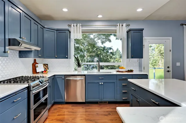 $739,950 | 13855 Olympic View Road Northwest, Silverdale, WA 98383