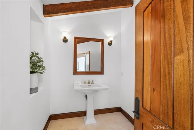 $6,195,000 | 2516 Temple Hills Drive, Laguna Beach, CA 92651