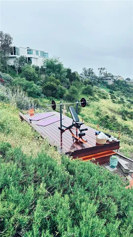 $6,195,000 | 2516 Temple Hills Drive, Laguna Beach, CA 92651