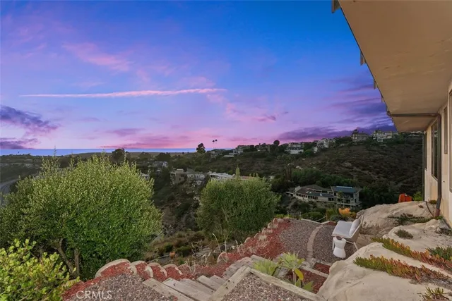 $6,195,000 | 2516 Temple Hills Drive, Laguna Beach, CA 92651