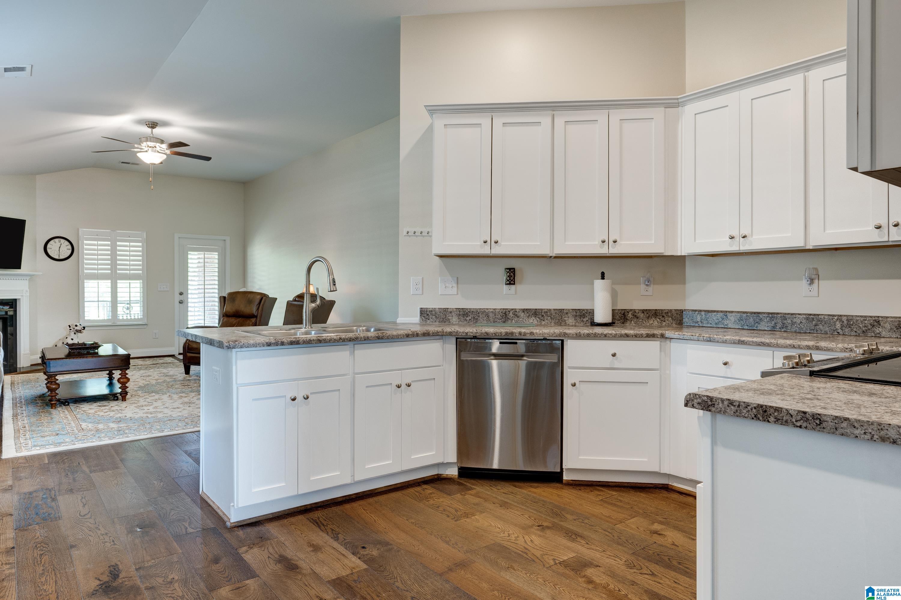 166 Revolutionary Way Montevallo, AL 35115 - Photo 2 of 26