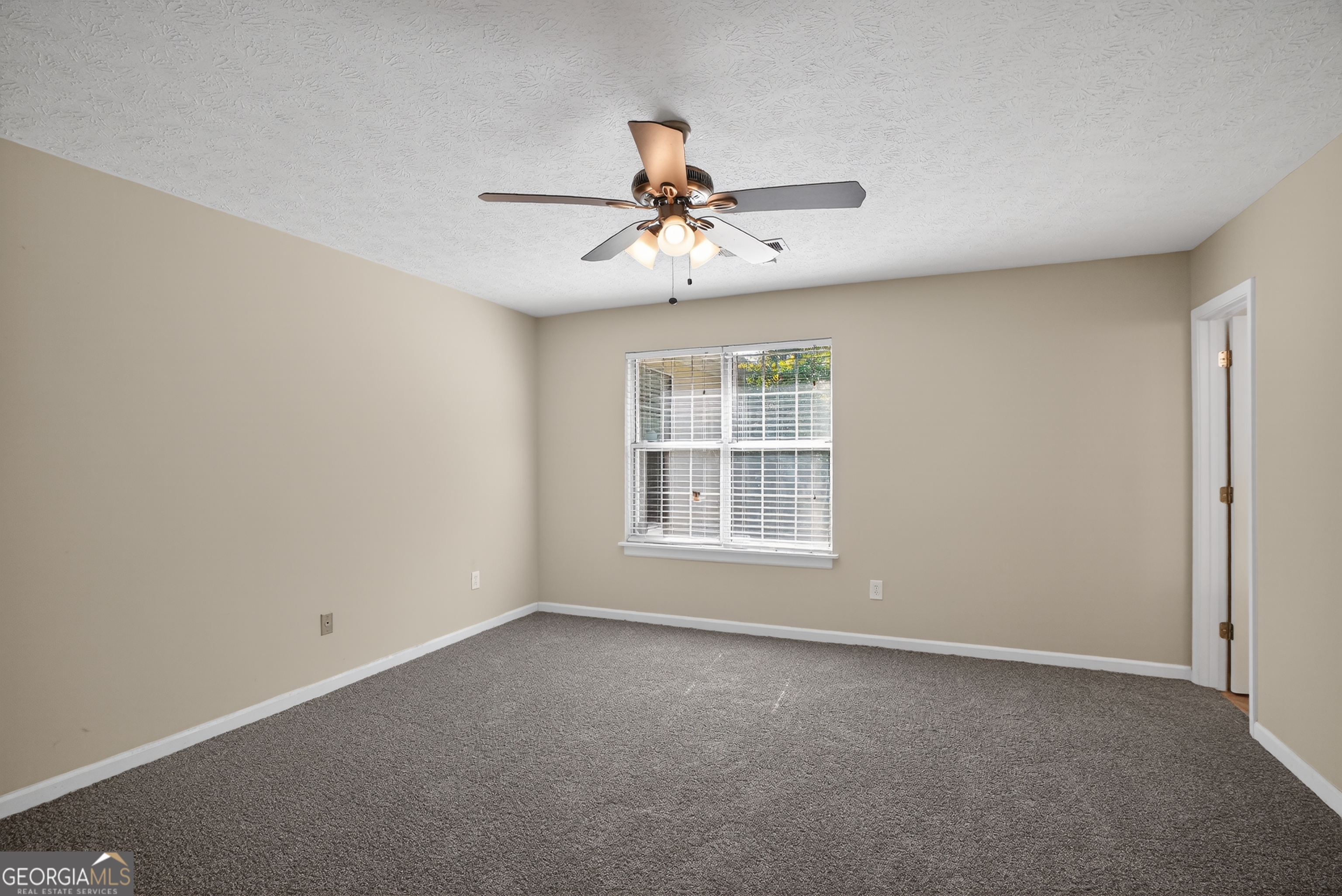 3235 Hunters Crossing Point Lithonia, GA 30038 - Photo 32 of 41