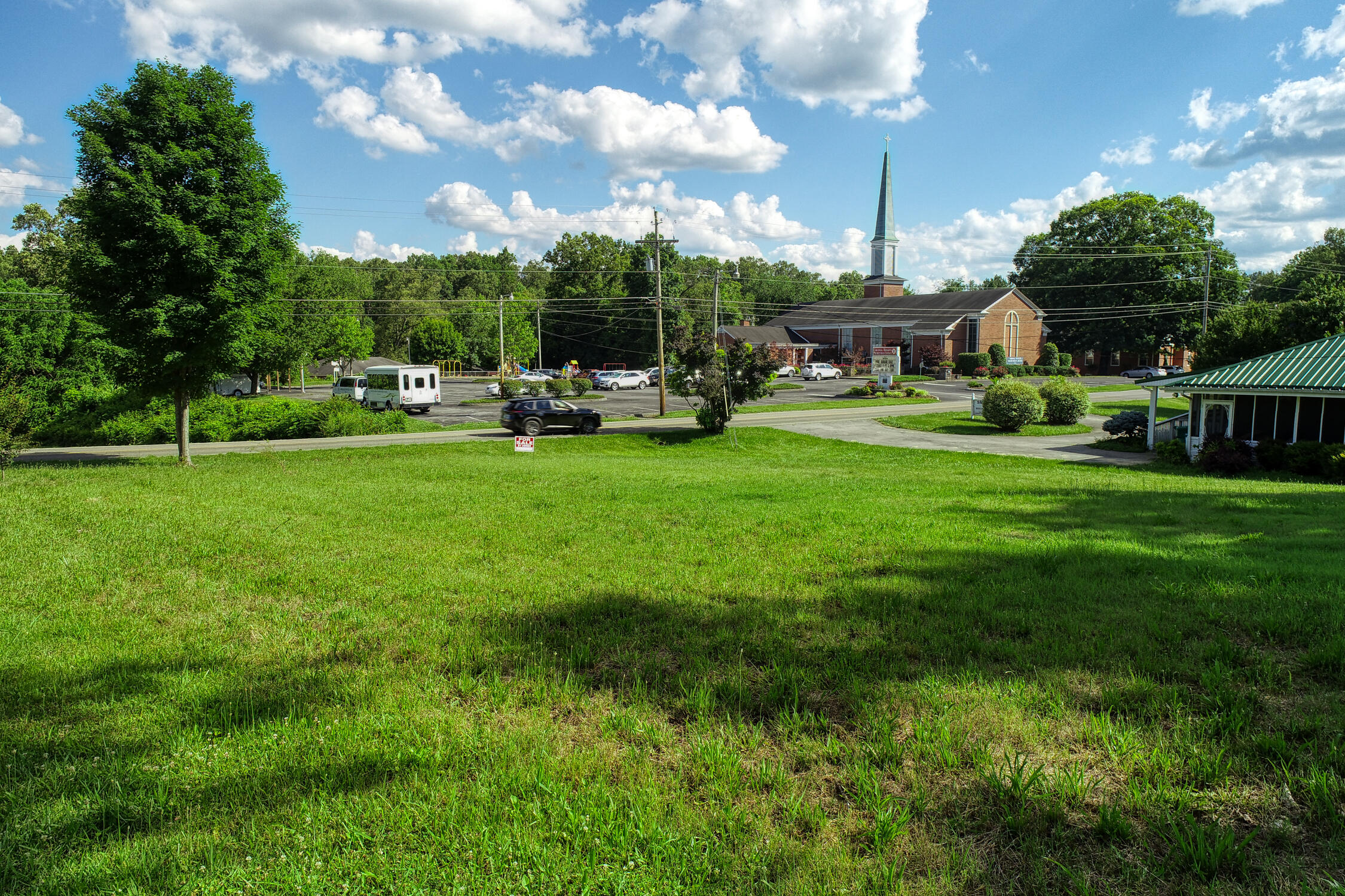 228 Colonial Heights Road, Unit 2 Kingsport, TN 37663 - Photo 12 of 15 Givens. 228 Colonial. Kpt MLSa (2 of 16