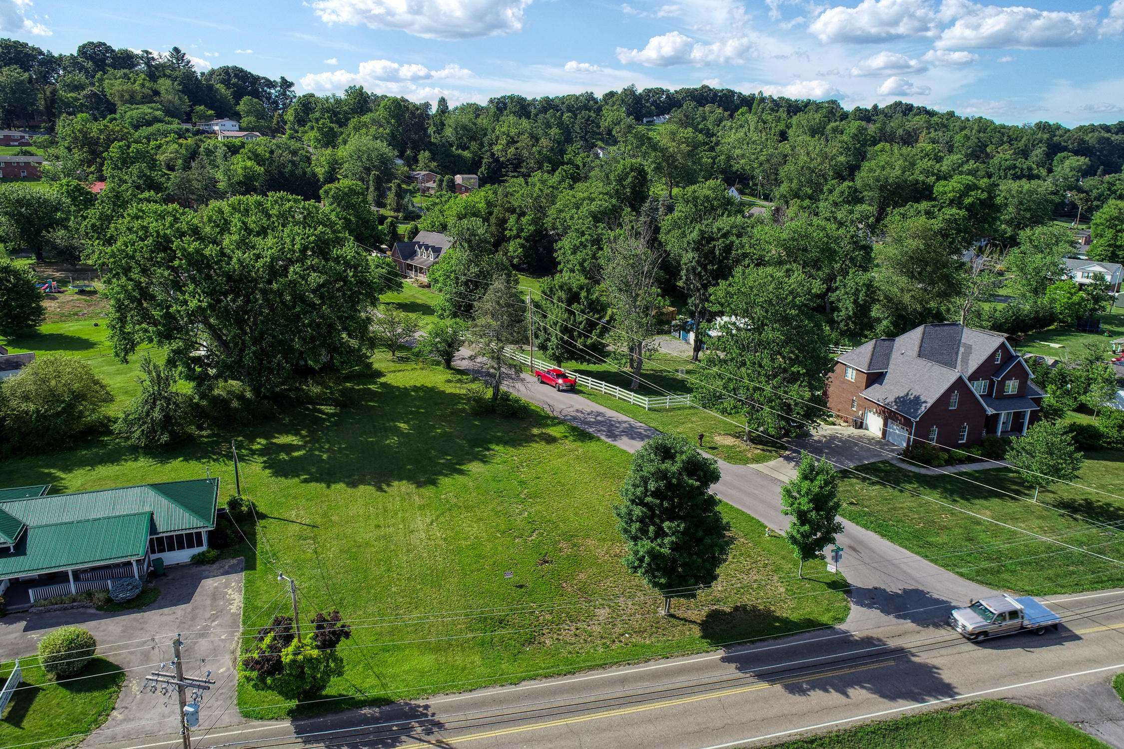 228 Colonial Heights Road, Unit 2 Kingsport, TN 37663 - Photo 7 of 15 Givens. 228 Colonial. Kpt MLSa (14 of 1