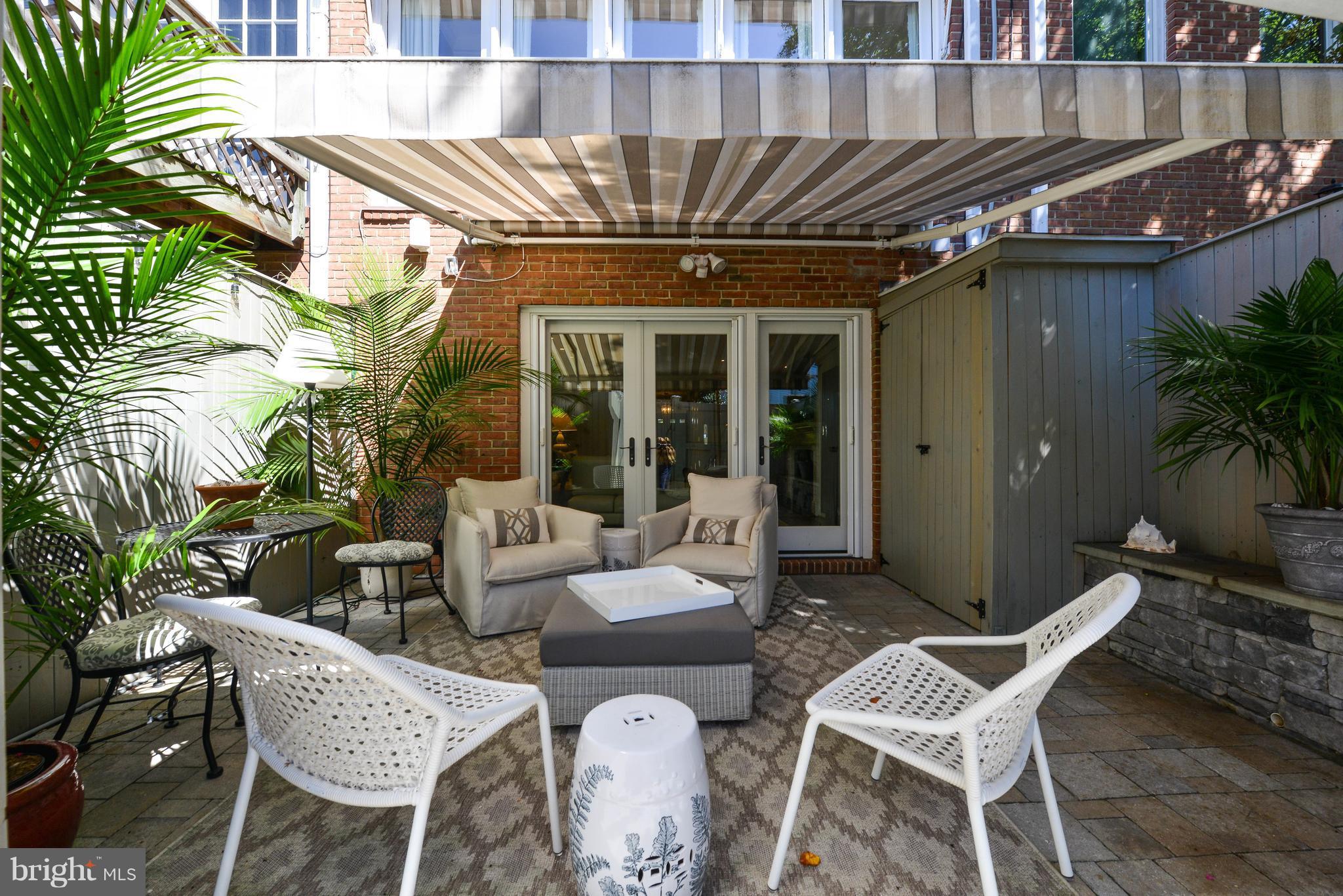 4220 River Road Northwest Washington, DC 20016 - Photo 24 of 30 Retractable Awning