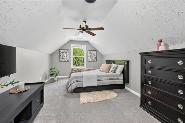 $1,175,000 | 1250 Ed Seay Gregory Lane, Hartsville, TN 37074