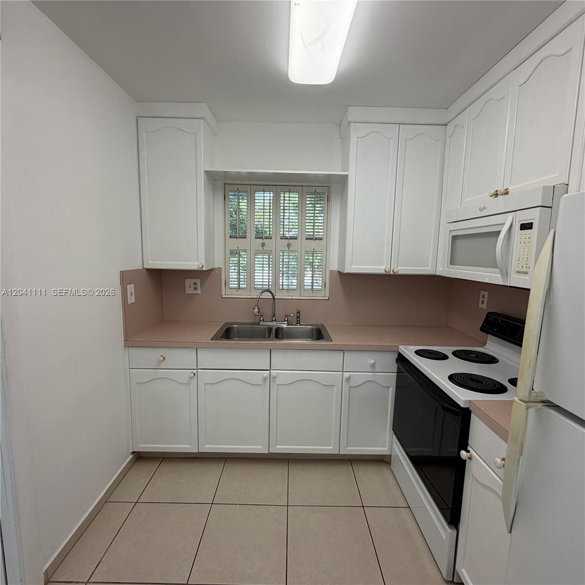 7505 Southwest 82nd Street, Unit 206 Miami, FL 33143 - Photo 9 of 14