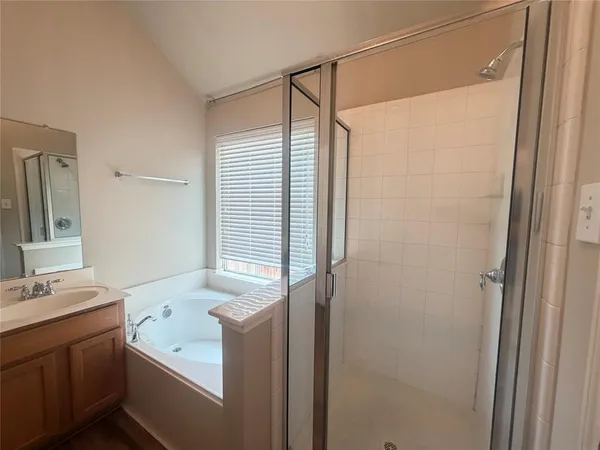 $2,300 | 9909 Half Moon Drive, McKinney, TX 75072