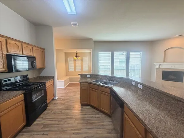 $2,300 | 9909 Half Moon Drive, McKinney, TX 75072