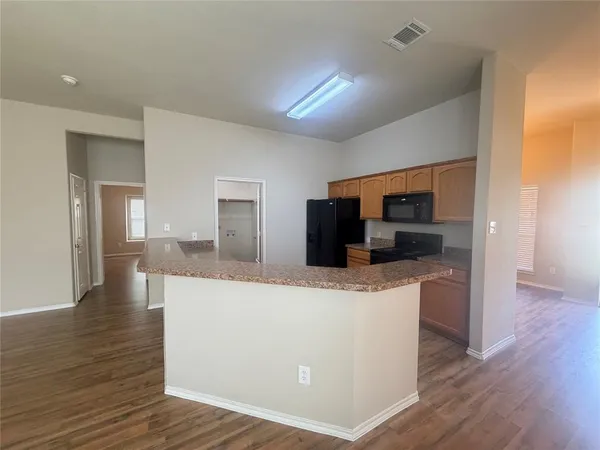 $2,300 | 9909 Half Moon Drive, McKinney, TX 75072