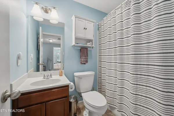 $379,900 | 8508 Bowsong Lane, Powell, TN 37849