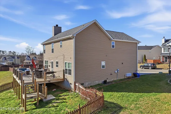 $379,900 | 8508 Bowsong Lane, Powell, TN 37849