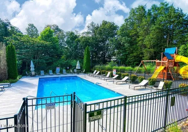 $379,900 | 8508 Bowsong Lane, Powell, TN 37849