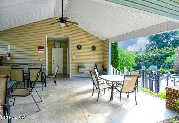 $379,900 | 8508 Bowsong Lane, Powell, TN 37849