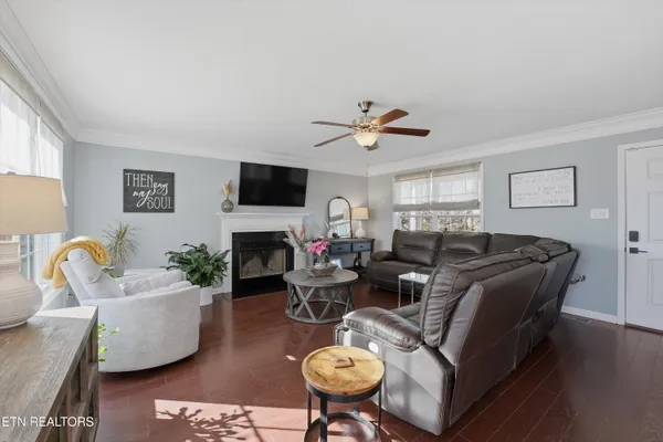 $379,900 | 8508 Bowsong Lane, Powell, TN 37849