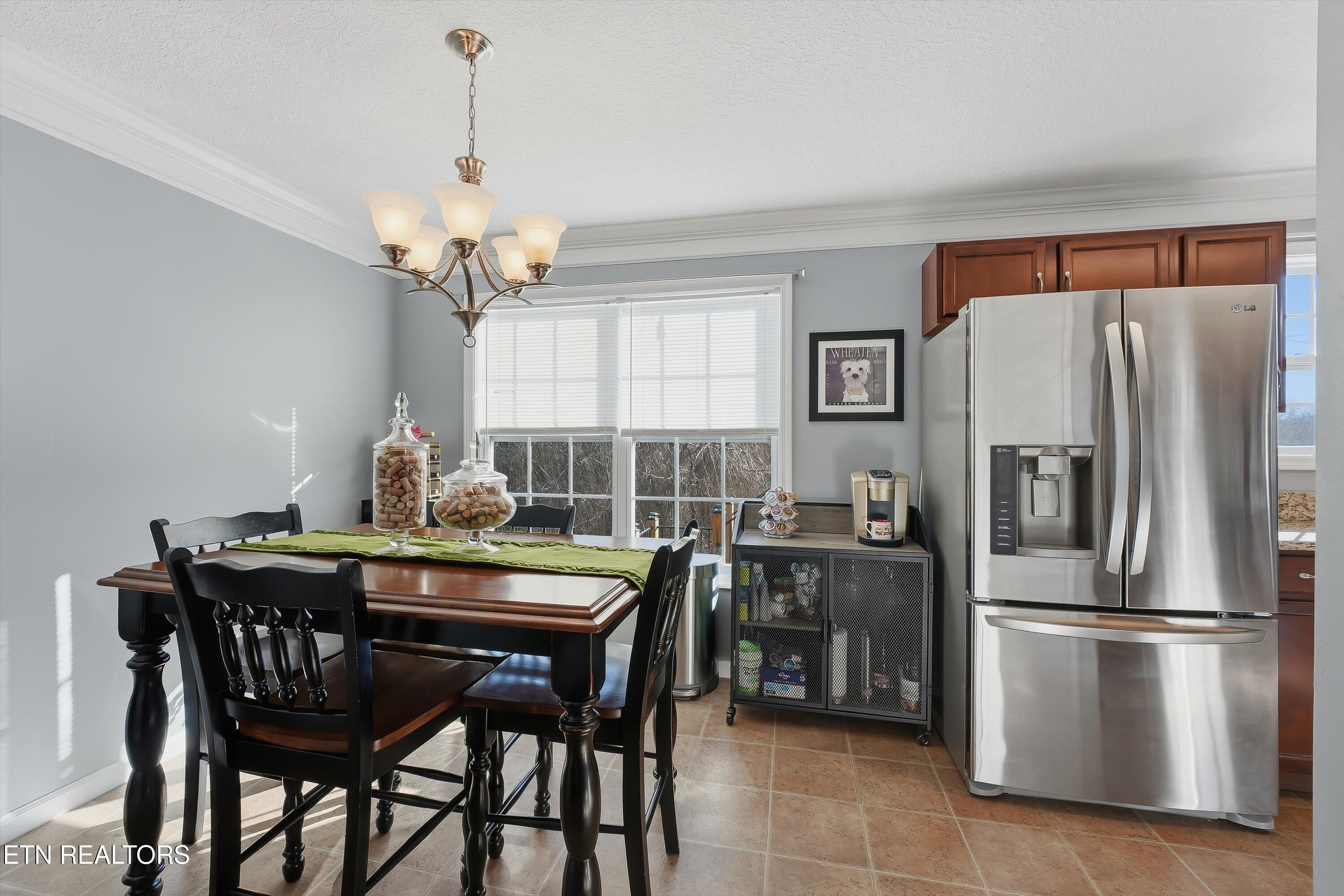 8508 Bowsong Lane Powell, TN 37849 - Photo 9 of 28 Dining/Kitchen