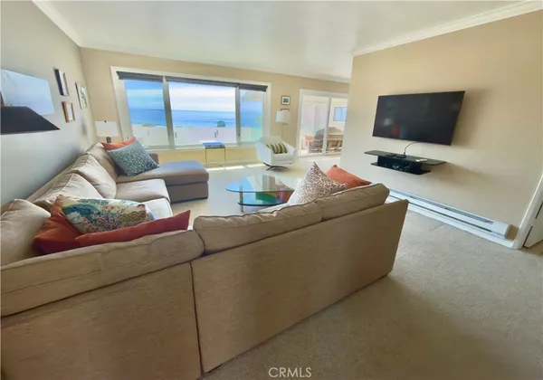 $4,800 | 251 Lower Cliff Drive, Unit 3, Laguna Beach, CA 92651