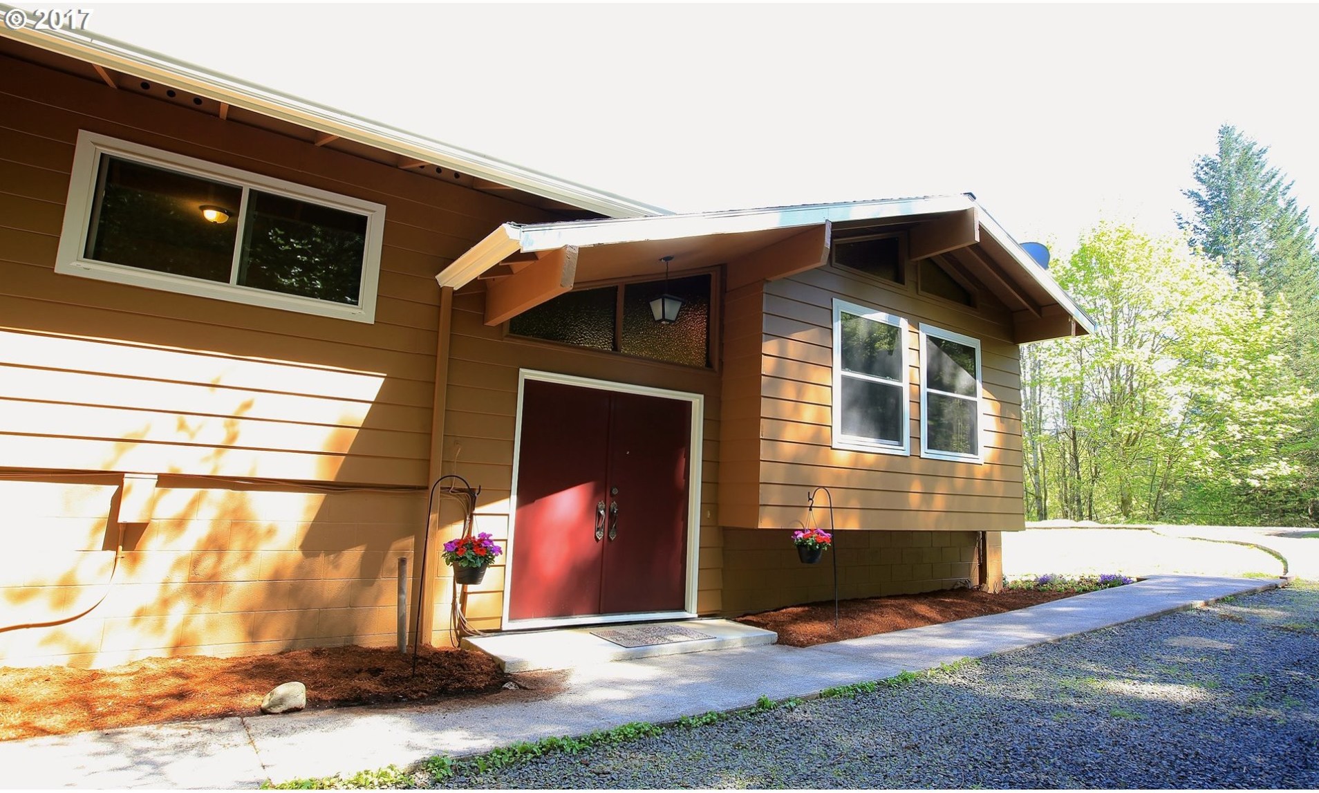 50335 Northwest Hayward Road Manning, OR 97125 - Photo 2 of 25 Gallery Image 2