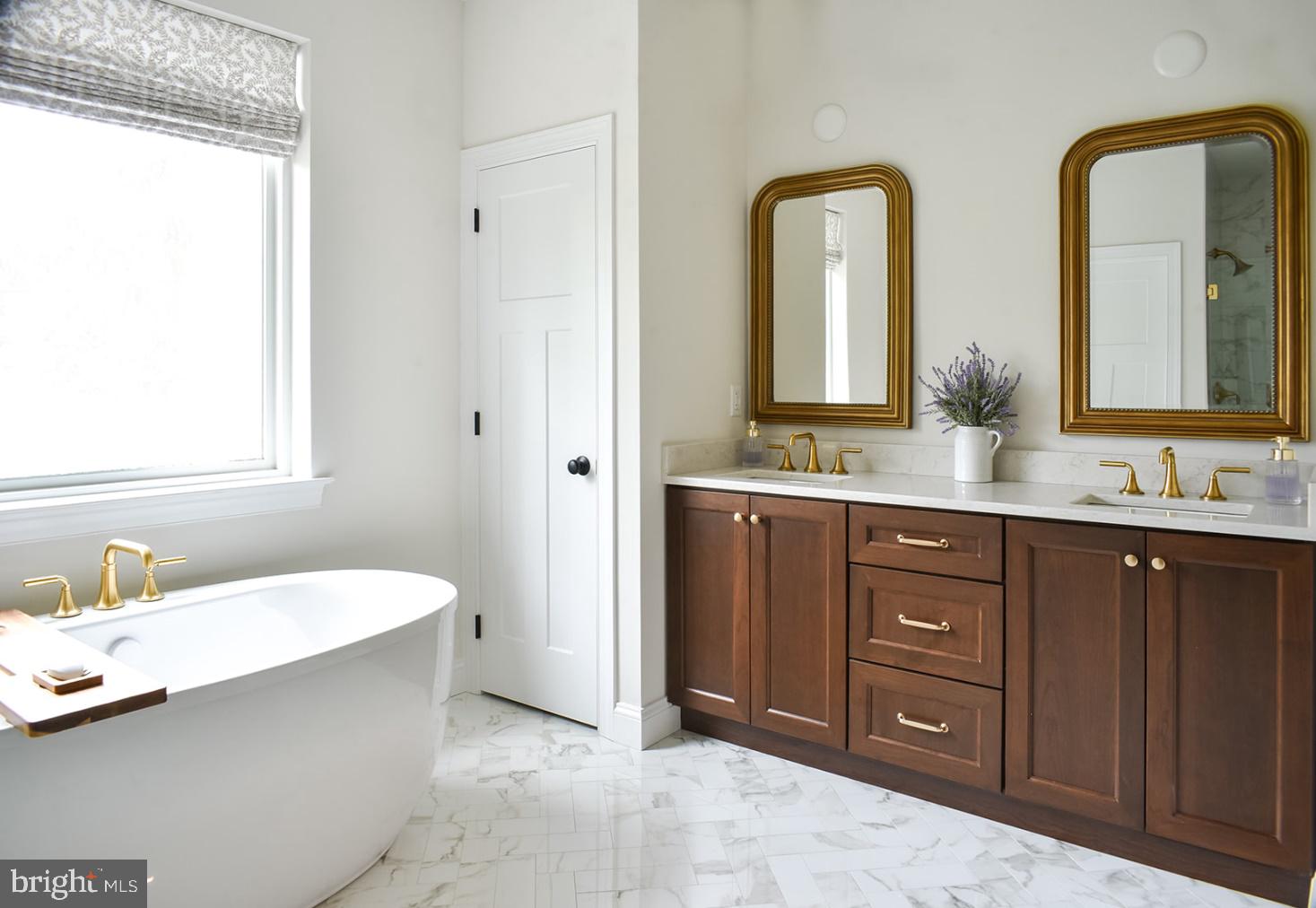 3007 Coventryville Road Pottstown, PA 19465 - Photo 19 of 38 a bathroom with a double vanity sink and a mirror