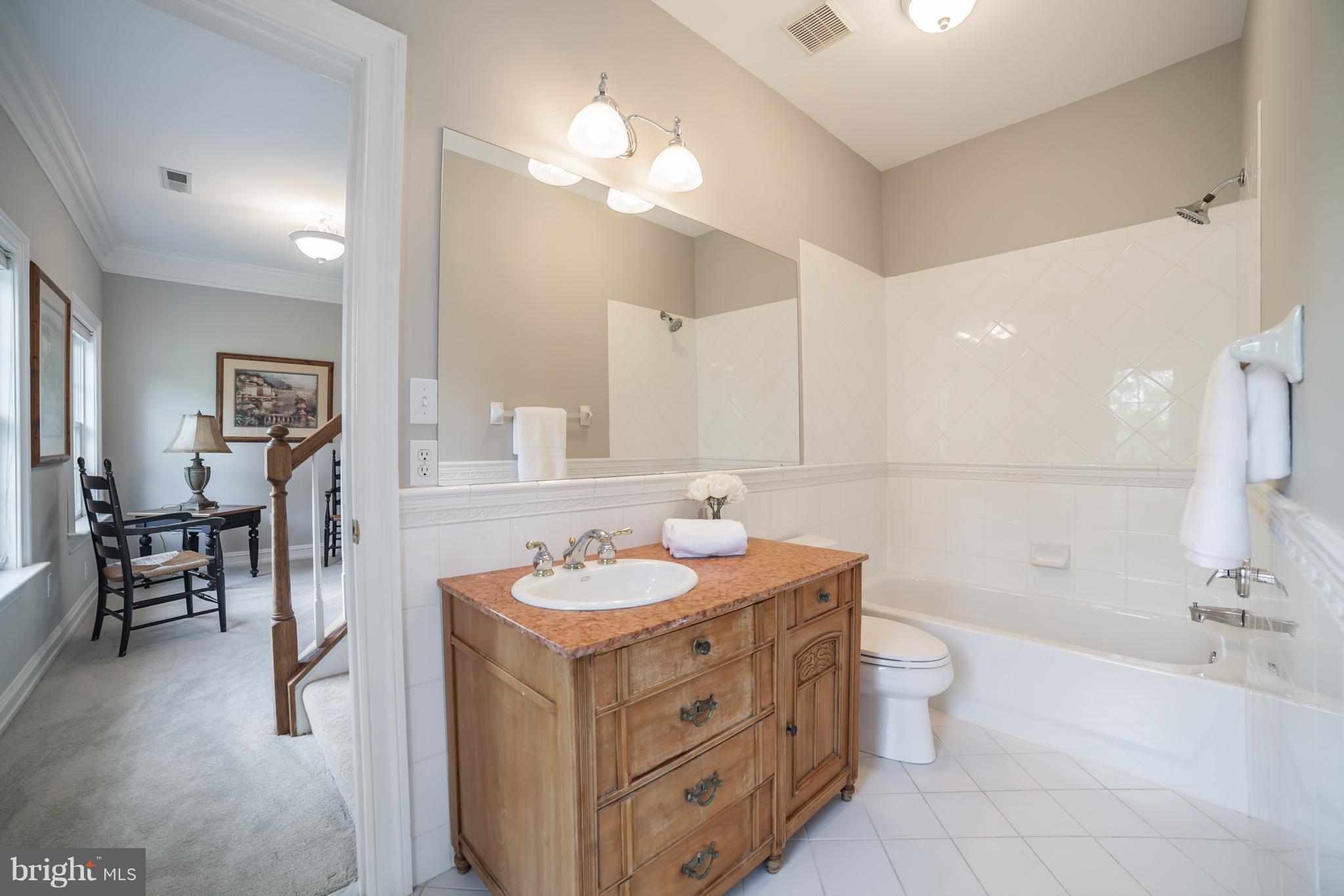 2024 Dixon Road Frederick, MD 21704 - Photo 28 of 30 Jack and Jill Full Bath