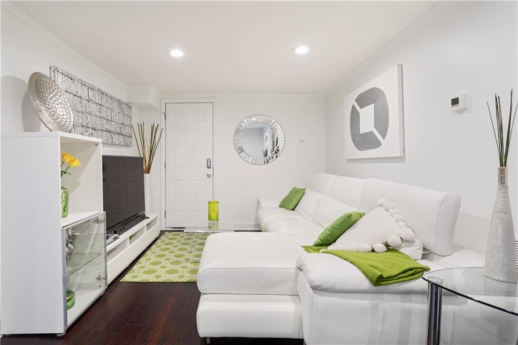 1823 Defoor Avenue Northwest Atlanta, GA 30318 - Photo 18 of 34