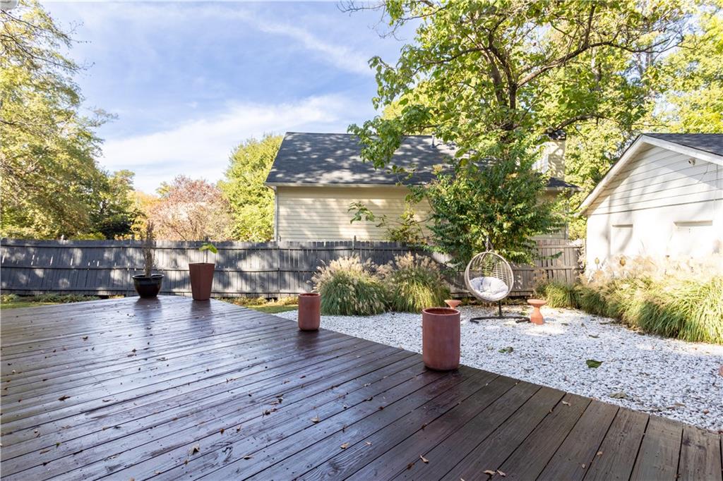 1823 Defoor Avenue Northwest Atlanta, GA 30318 - Photo 25 of 34