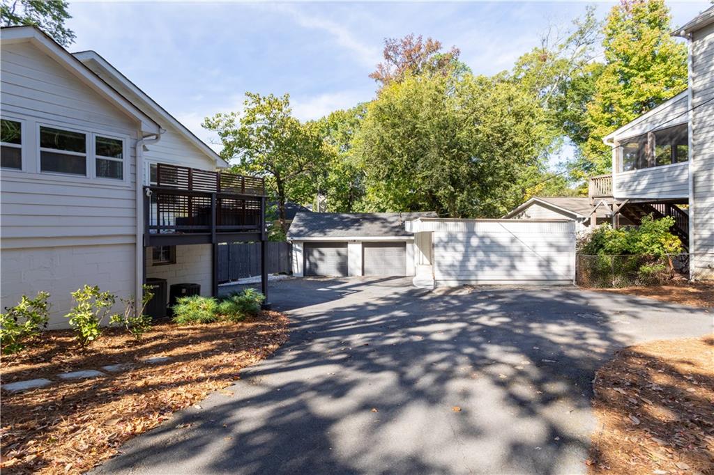 1823 Defoor Avenue Northwest Atlanta, GA 30318 - Photo 31 of 34