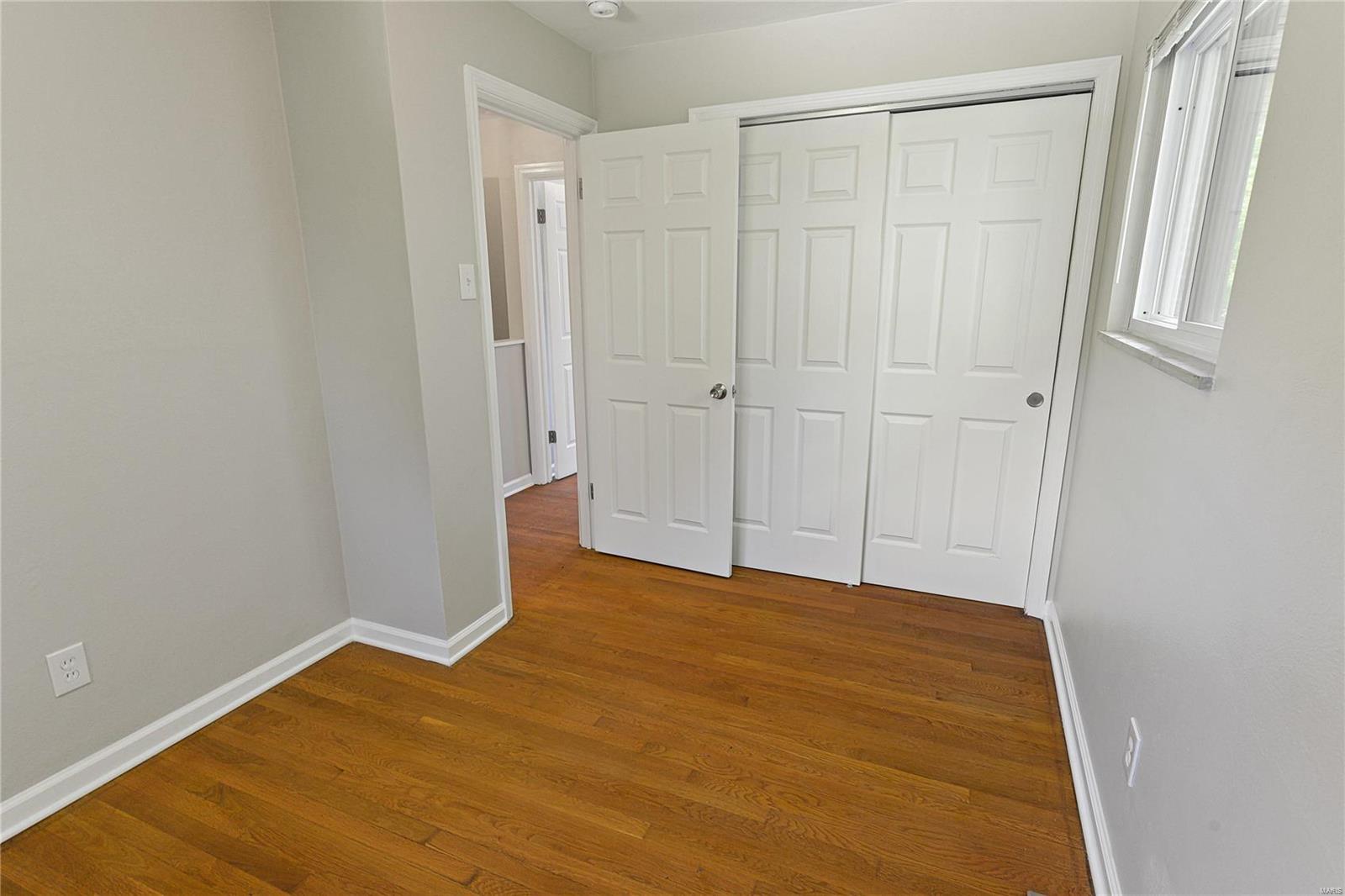 1235 South New Florissant Road Florissant, MO 63031 - Photo 14 of 16