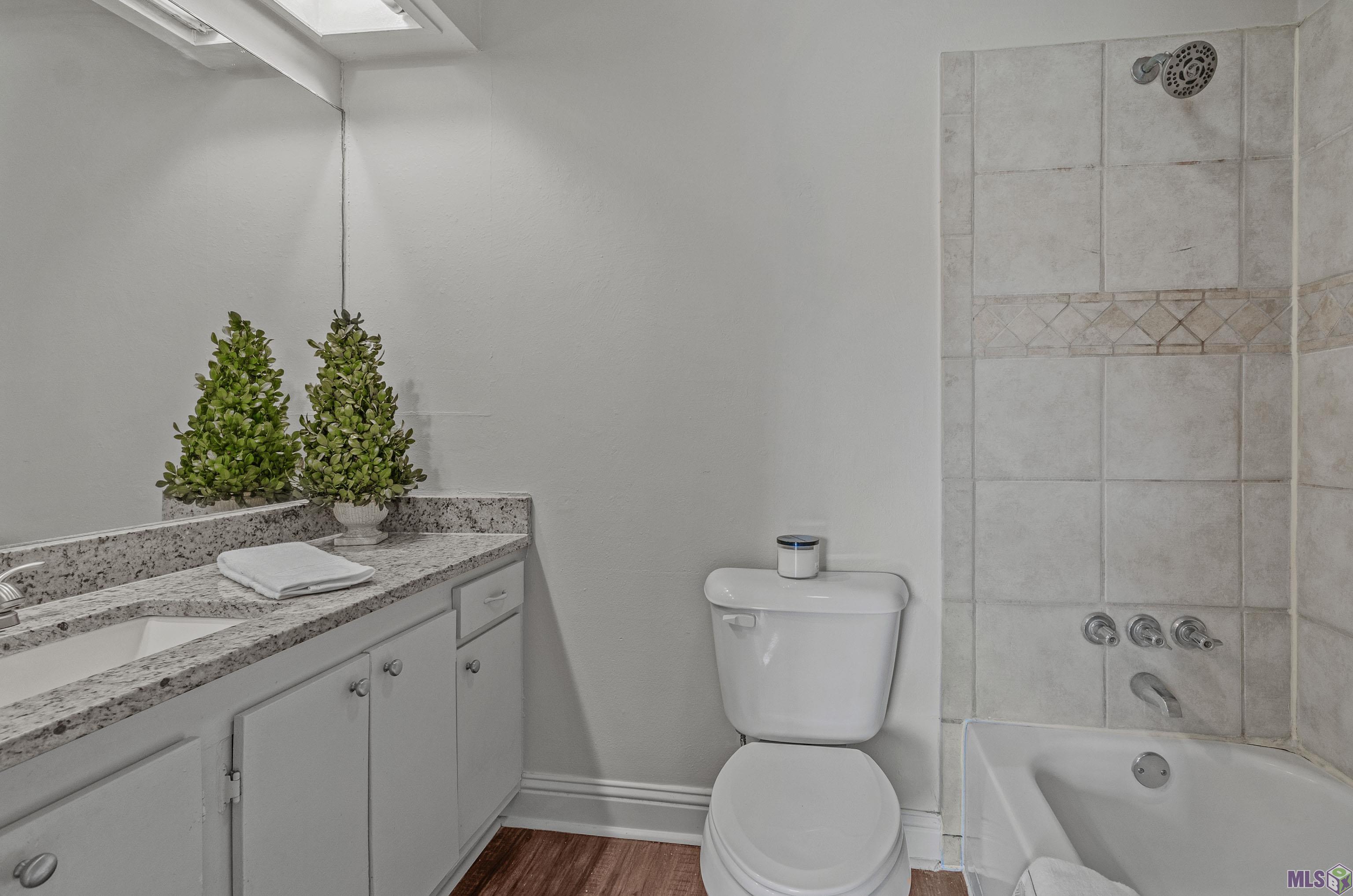 2100 College Drive, Unit 98 Baton Rouge, LA 70808 - Photo 11 of 14