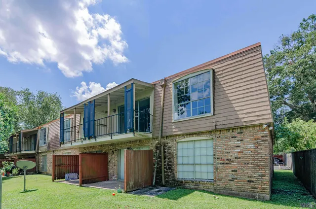 $110,000 | 2100 College Drive, Unit 98, Baton Rouge, LA 70808