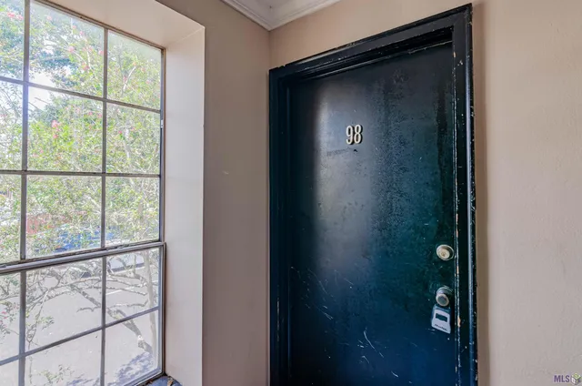 $110,000 | 2100 College Drive, Unit 98, Baton Rouge, LA 70808