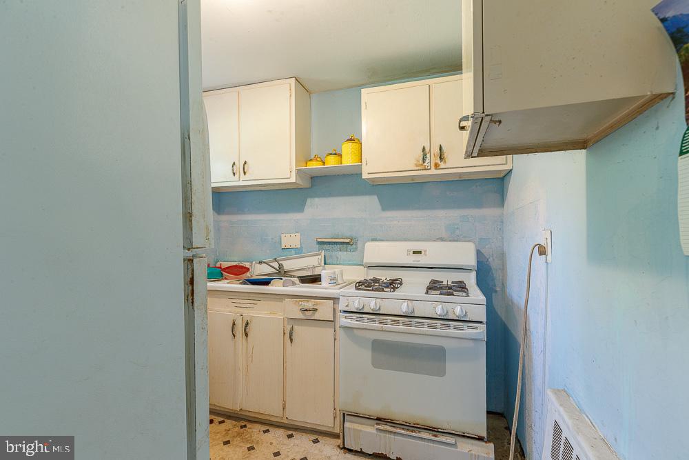 811 Springfield Road Aldan, PA 19018 - Photo 9 of 27 Gallery Image 9