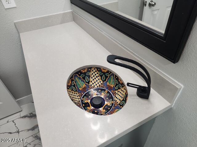 4419 North 27th Street, Unit 2 Phoenix, AZ 85016 - Photo 17 of 38 Bathroom sink