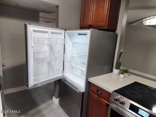 4419 North 27th Street, Unit 2 Phoenix, AZ 85016 - Photo 7 of 38 New fridge