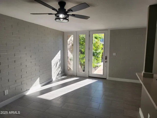 $1,600 | 4419 North 27th Street, Unit 2, Phoenix, AZ 85016