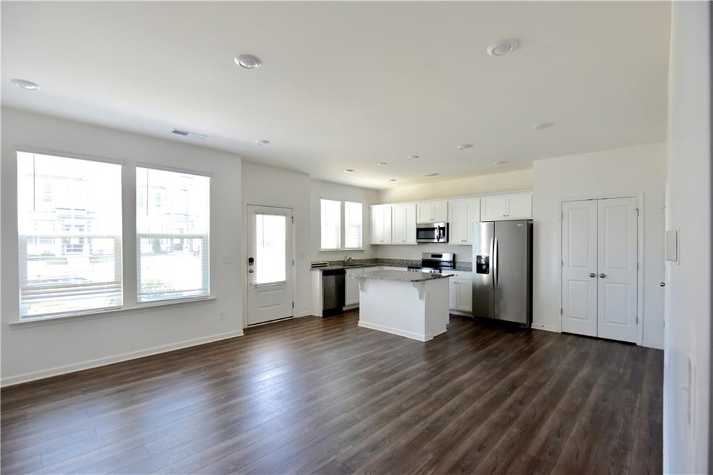 224 Banner Road Pendergrass, GA 30567 - Photo 4 of 19