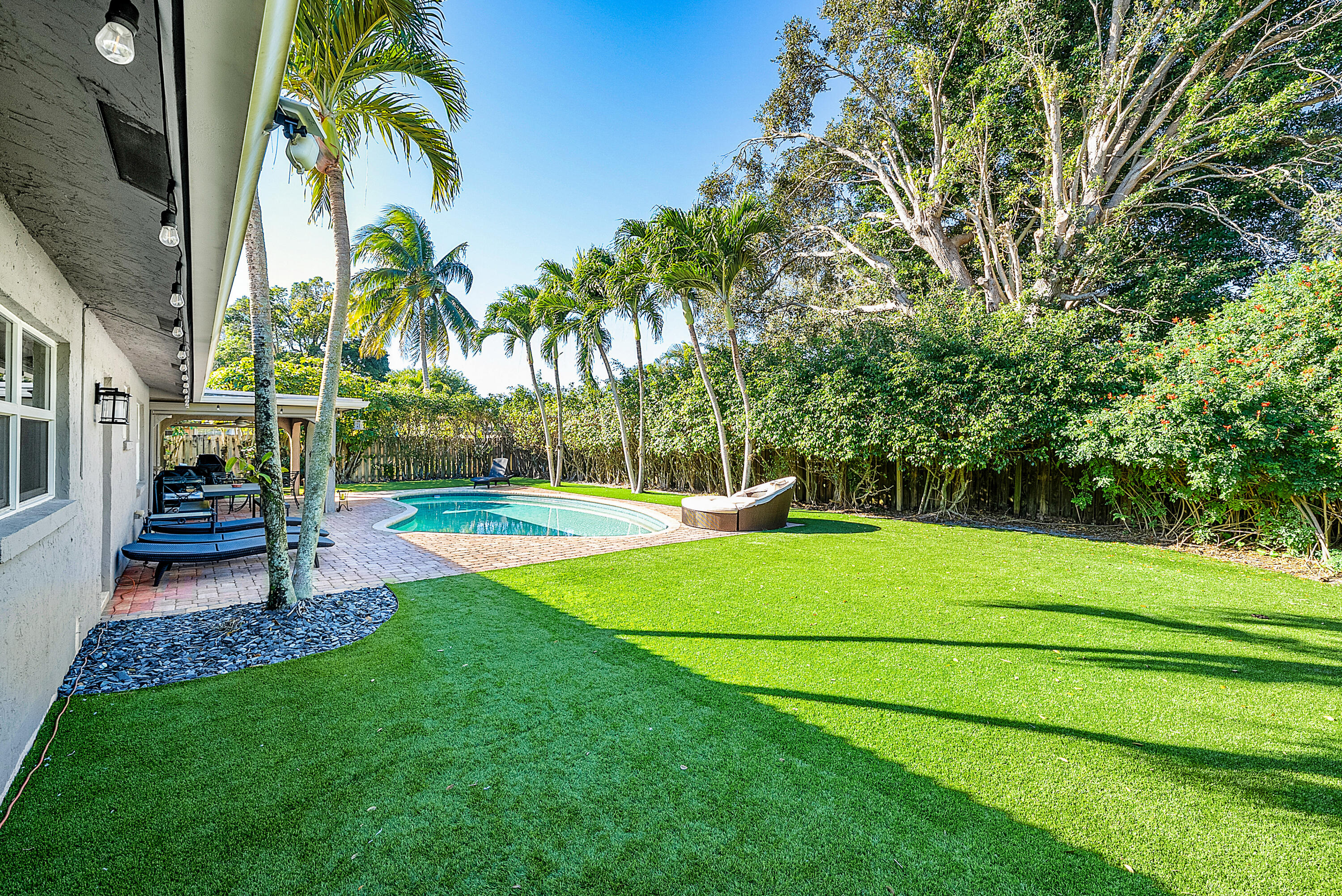 3289 Northwest 26th Avenue Boca Raton, FL 33434 - Photo 22 of 25 030-3289Northwest26thAvenue-BocaRaton-FL