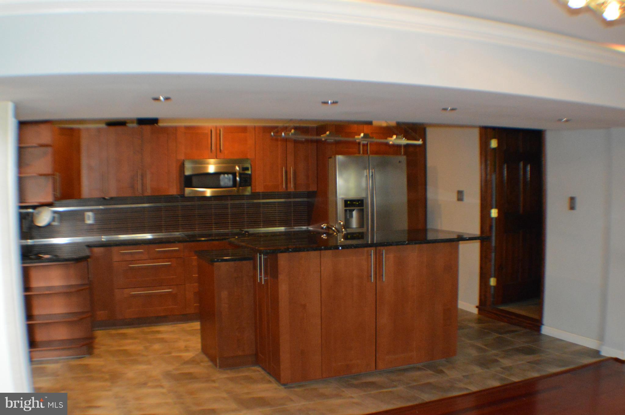 11021 Braddock Road Fairfax, VA 22030 - Photo 17 of 17 Kitchen