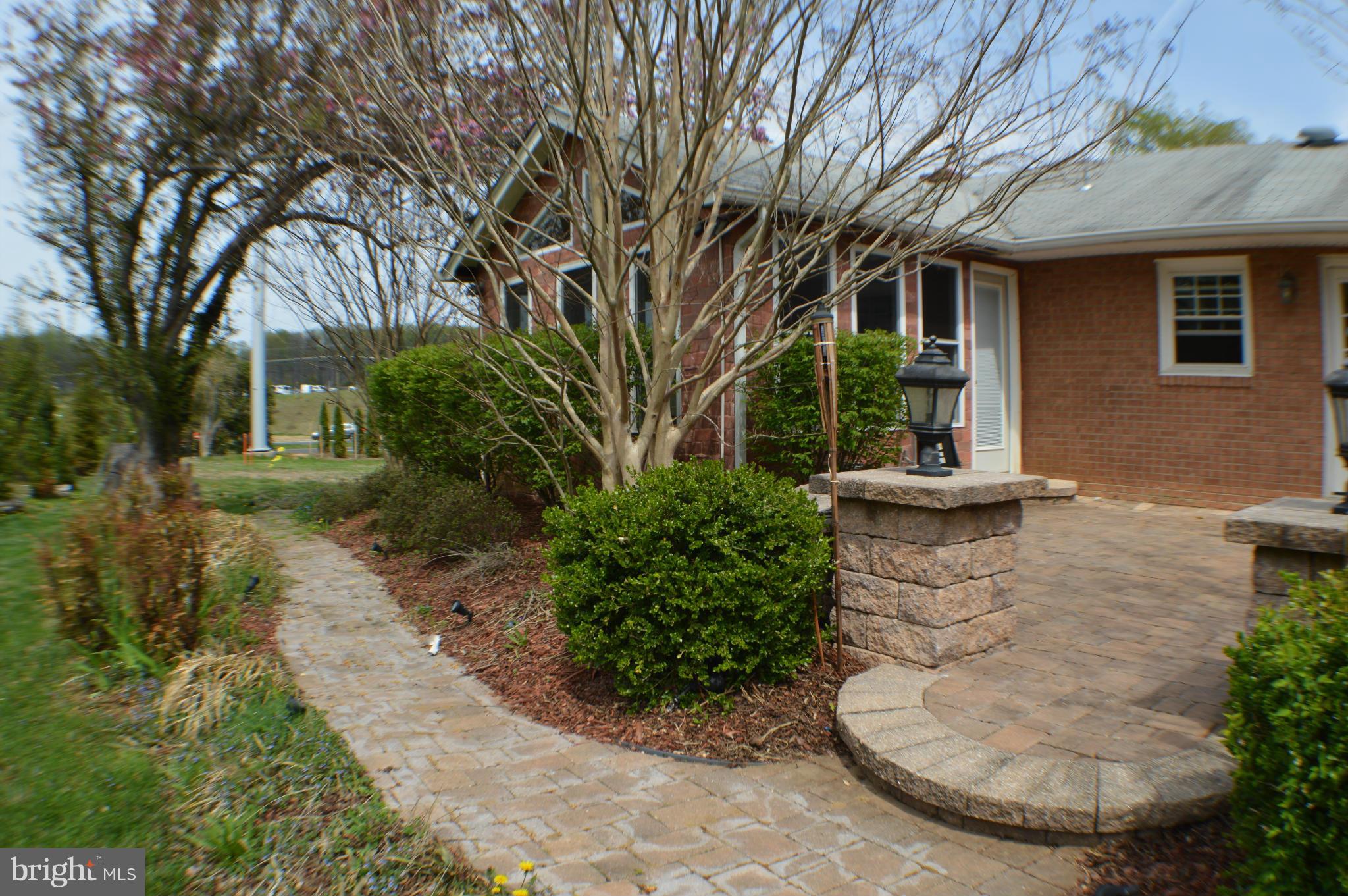 11021 Braddock Road Fairfax, VA 22030 - Photo 4 of 17 Exterior (Rear)