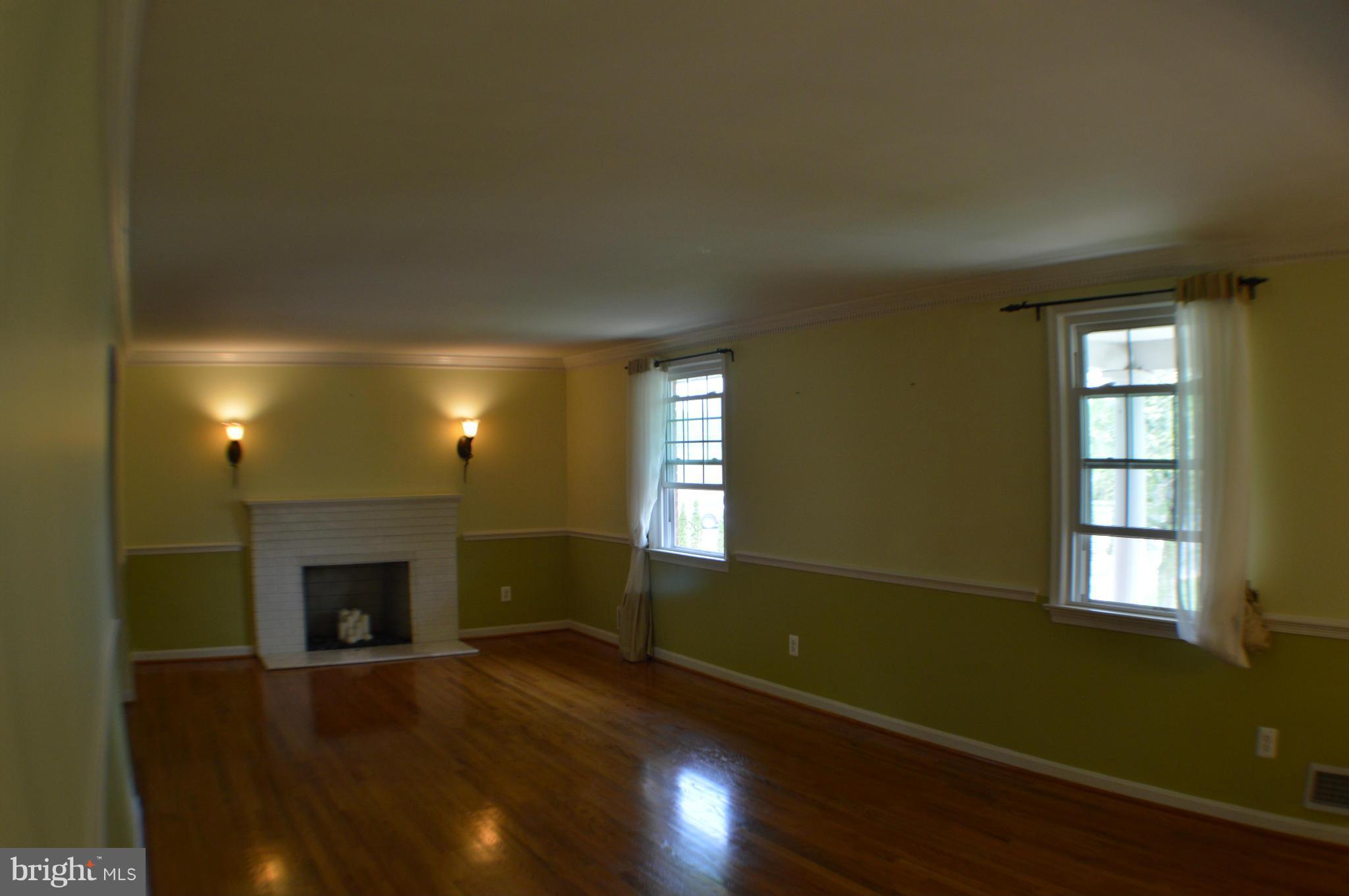 11021 Braddock Road Fairfax, VA 22030 - Photo 9 of 17 Interior (General)