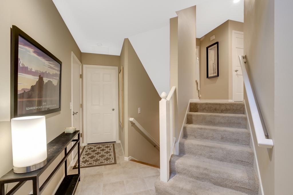 7418 Cahill Road Edina, MN 55439 - Photo 23 of 33