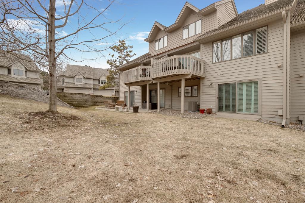 7418 Cahill Road Edina, MN 55439 - Photo 29 of 33