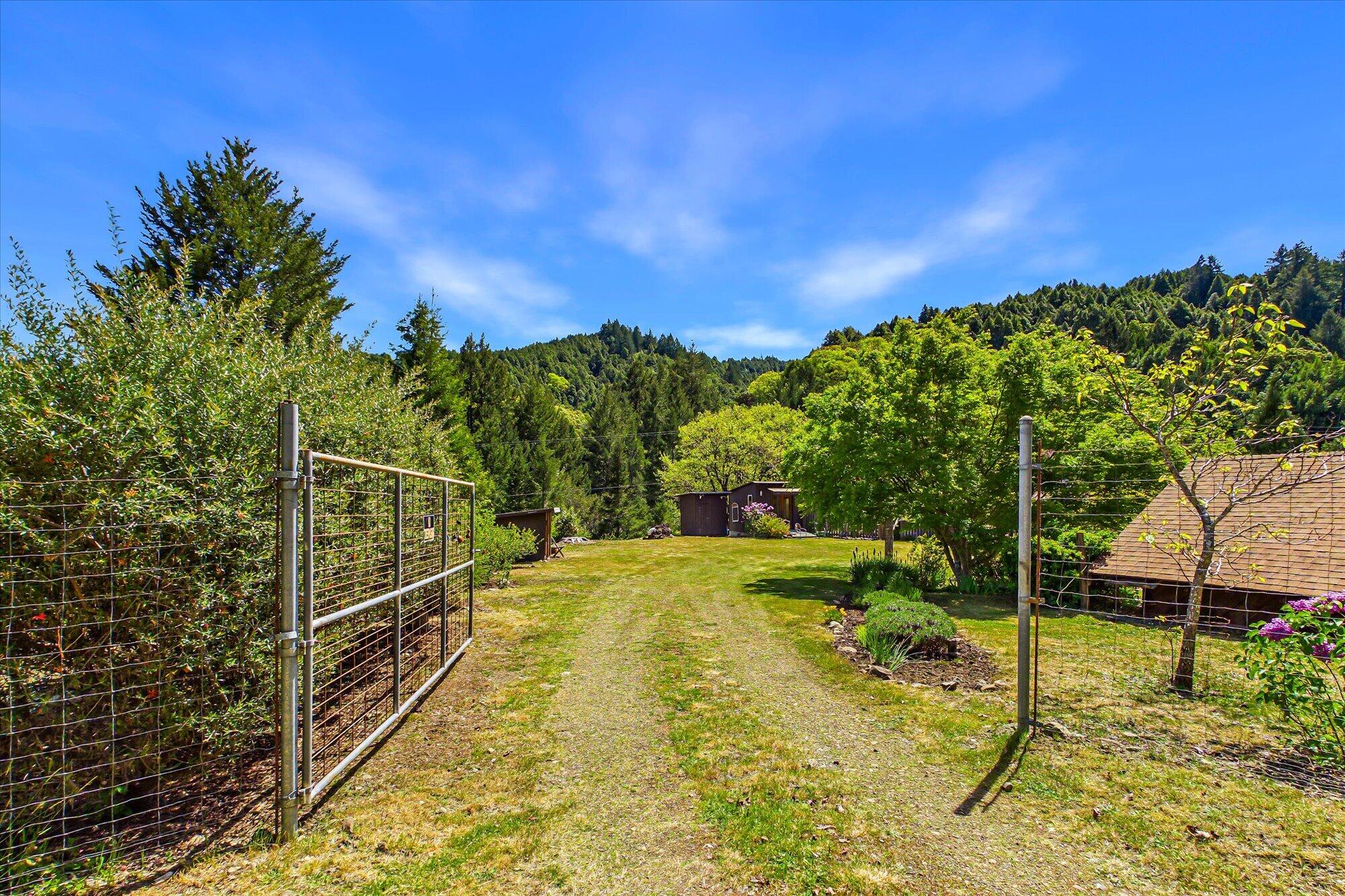 303 Hungry Gulch Road Whitethorn, CA 95589 - Photo 58 of 58
