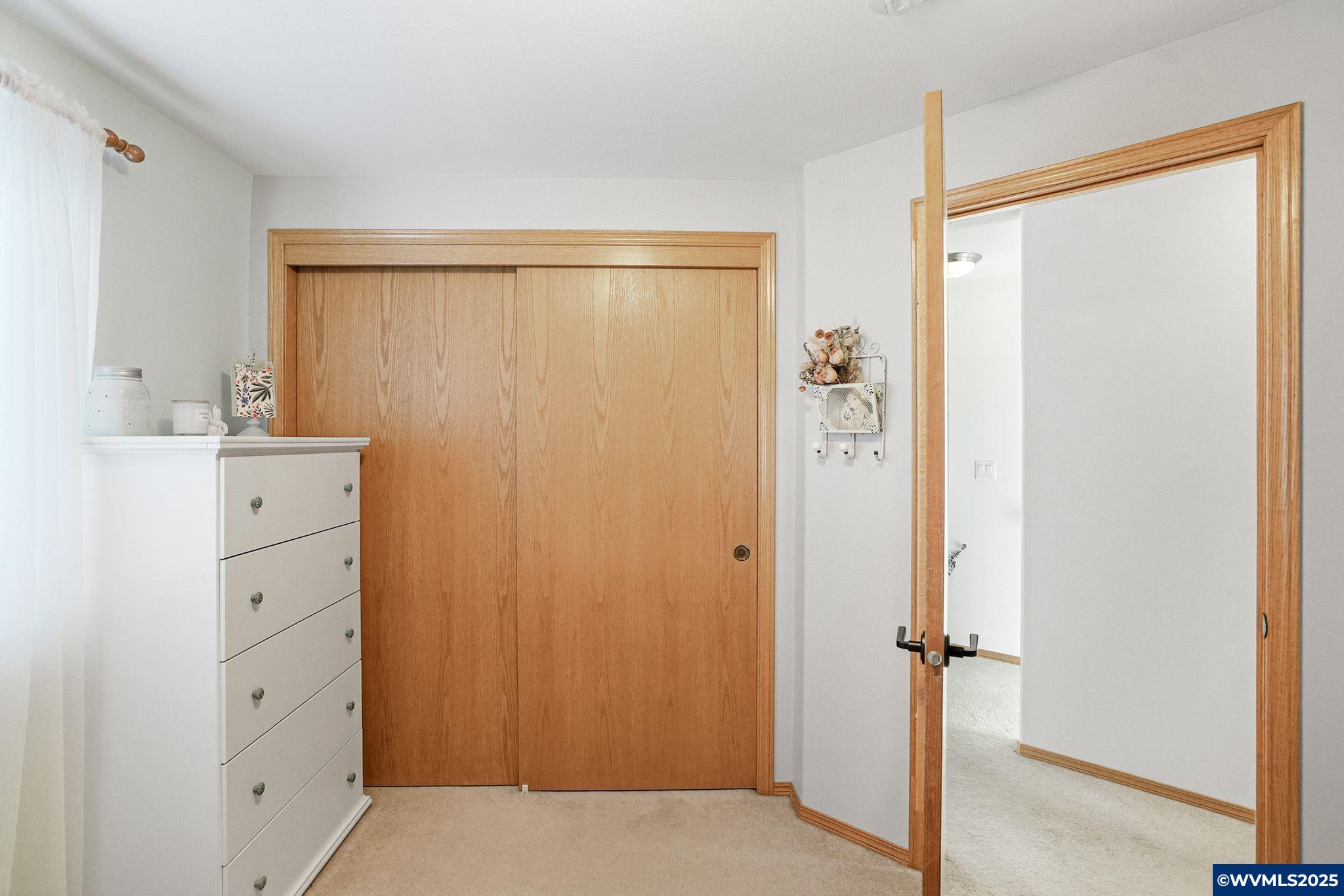 2009 Northwest Ravenwood Court Albany, OR 97321 - Photo 25 of 46 Gallery Image 25