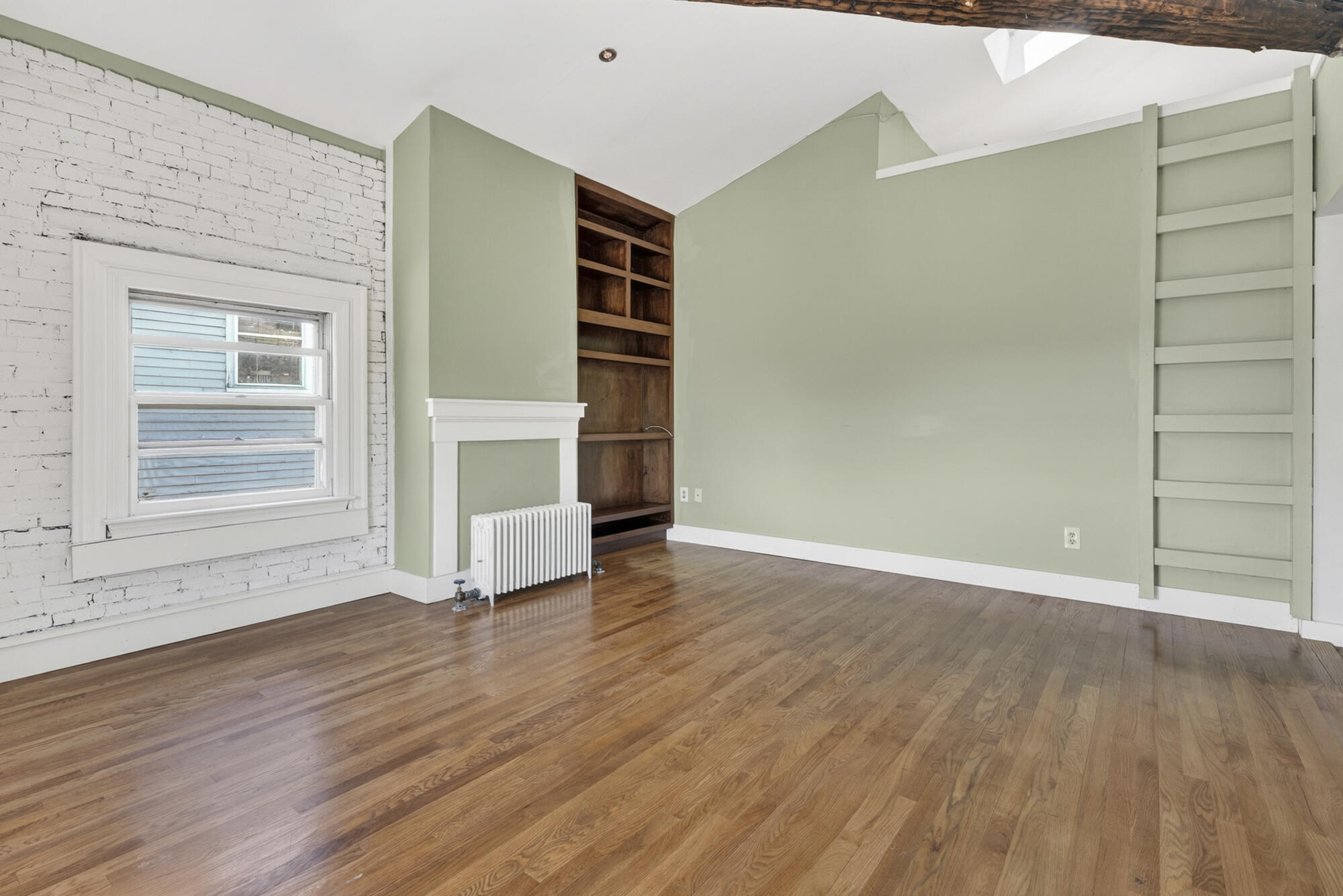 169 Danforth Street, Unit 5 Portland, ME 04102 - Photo 6 of 29 Living Room