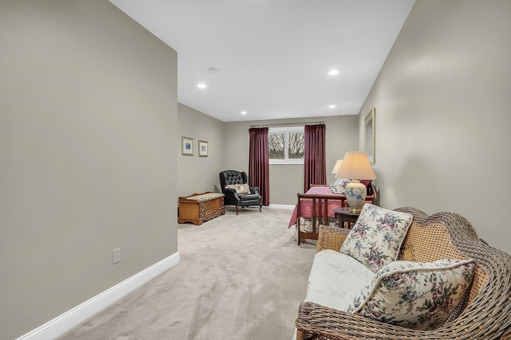 148 Houghton Road Princeton, MA 01541 - Photo 35 of 42 a living room with furniture
