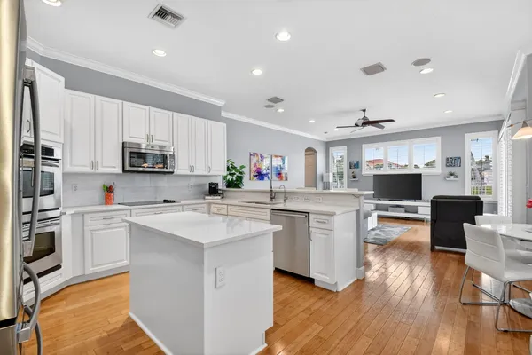 $996,000 | 11607 Windsor Bay Place, Wellington, FL 33449
