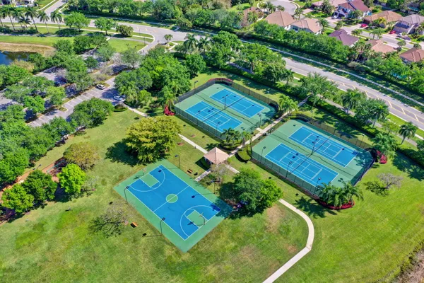 $996,000 | 11607 Windsor Bay Place, Wellington, FL 33449